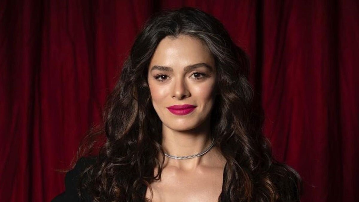 Özge Özpirinçci: 13 haftalık hamileyim