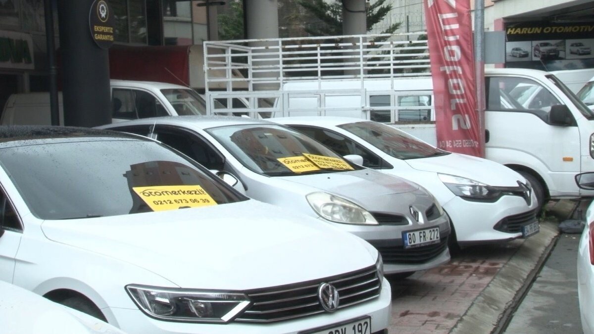 Taşıt kredisinde vade sayısı düştü, ikinci el oto piyasası beklentiye girdi