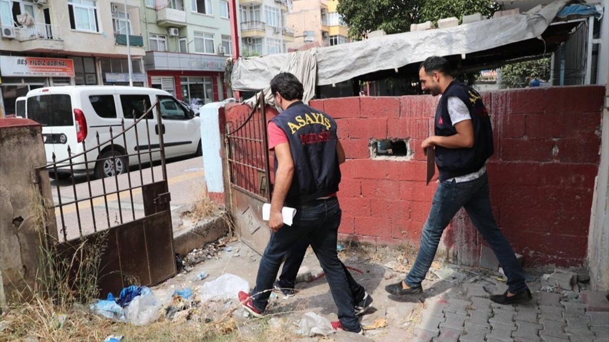 Aranan şahıslar uygulamasında 1350 kişi gözaltına alındı