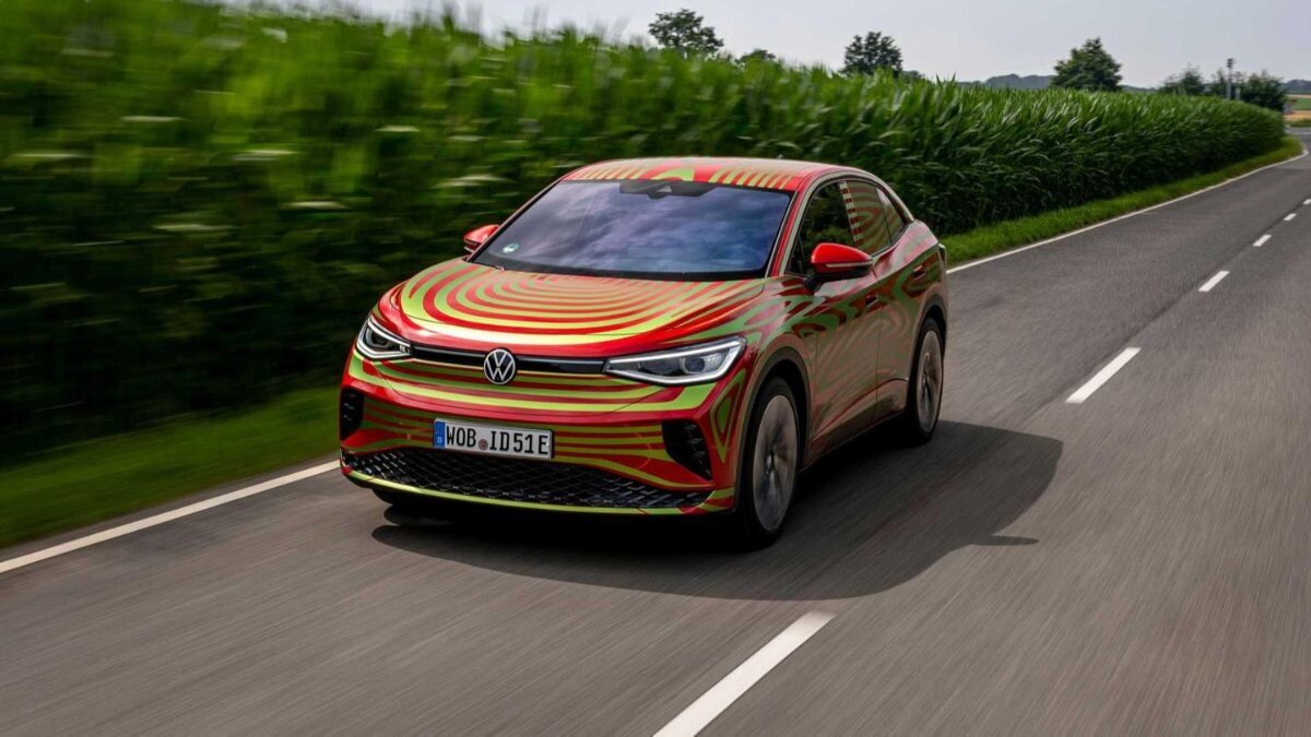 Volkswagen'in ilk elektrikli coupe-SUV modelinden yeni fotoğraflar