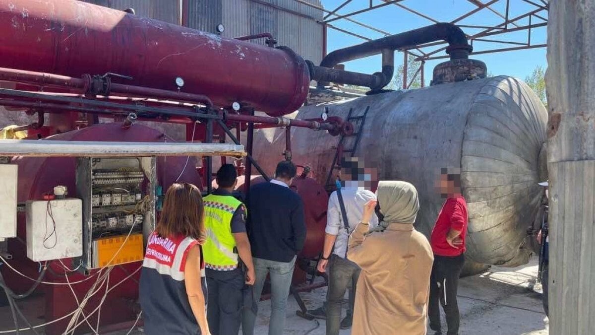 Ankara'da 'on numara yağ' üretimine suçüstü