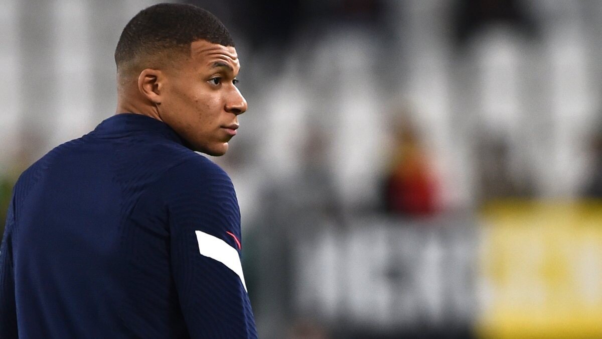 PSG, Mbappe konusunda rahatsız