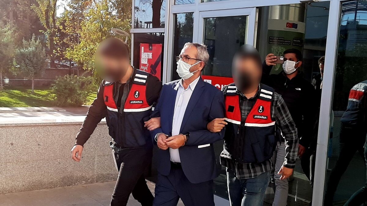 Eski HDP'li vekil Behçet Yıldırım tutuklandı