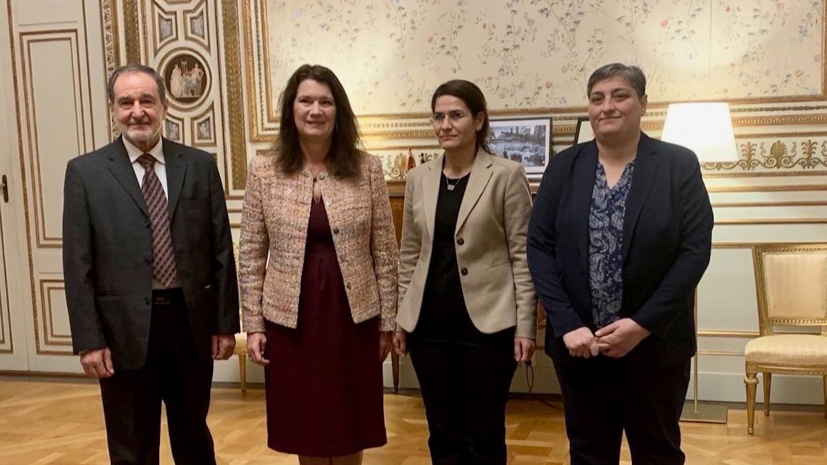 İsveç'ten heyet, YPG'yi ziyaret etti