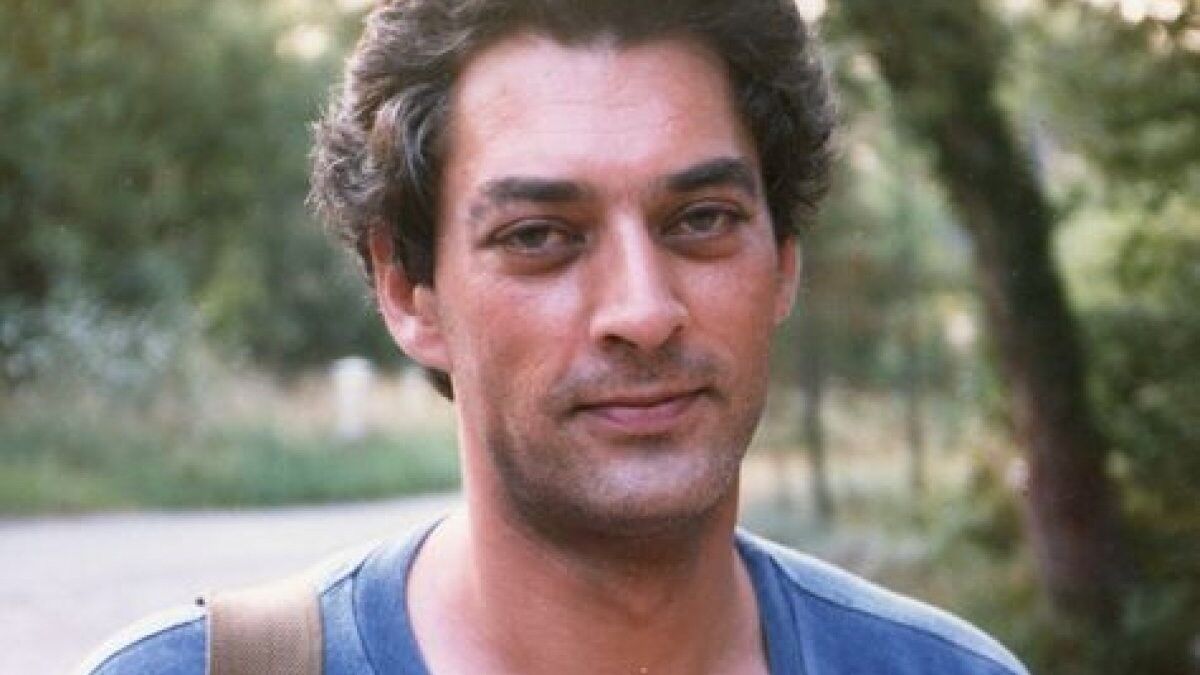 Paul Auster'ın 4 3 2 1 romanı kalınlığıyla öne çıkıyor