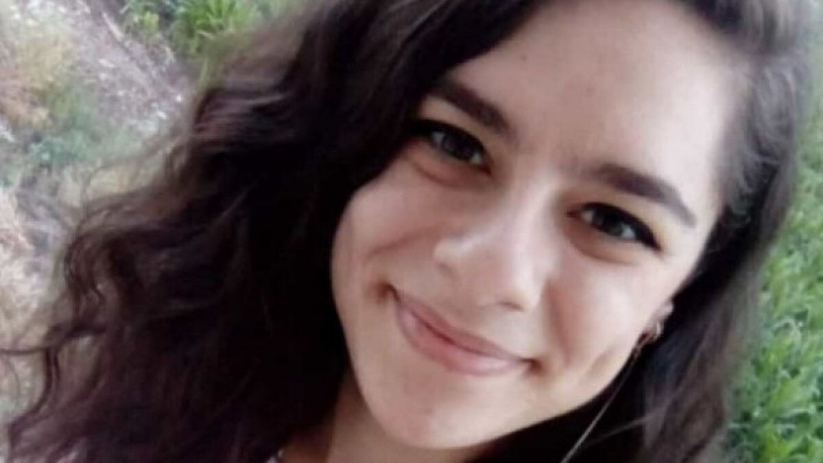 Batman'da bir kişi boşandığı eşini çocuğunun gözü önünde bıçakladı