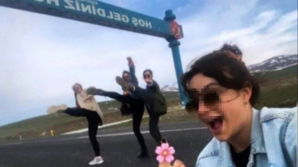 Erzurum'da tabelalı paylaşım yapan öğretmenler açığa alındı