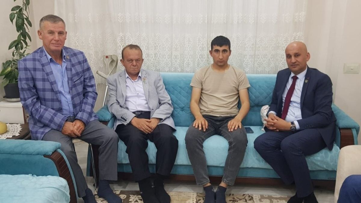 Pençe Kilit operasyonunda yaralanan askerler baba ocağına geldi