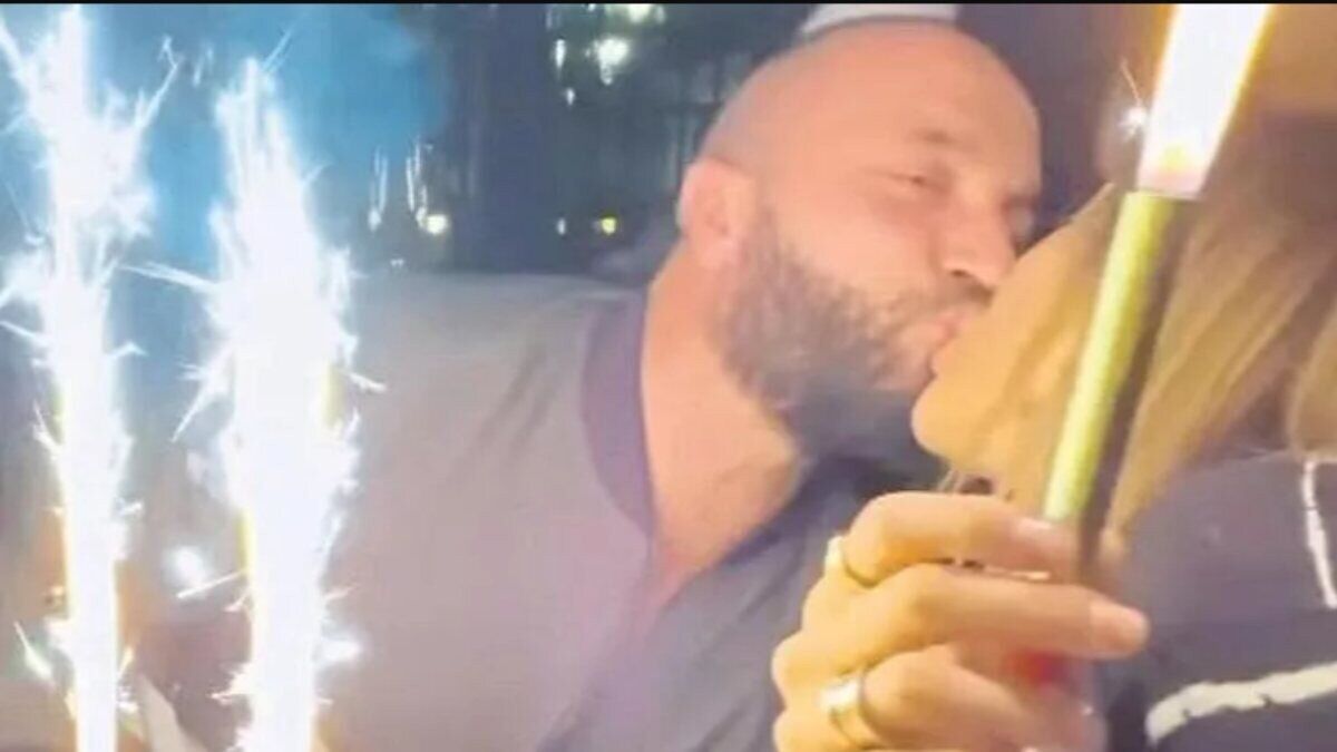 Berkay Şahin, eşine 50 bin TL'lik çanta aldı