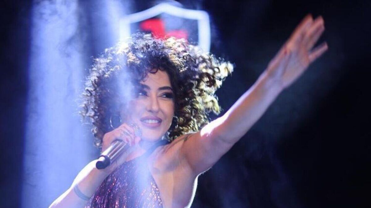 Melek Mosso, kulakları hakkında konuştu