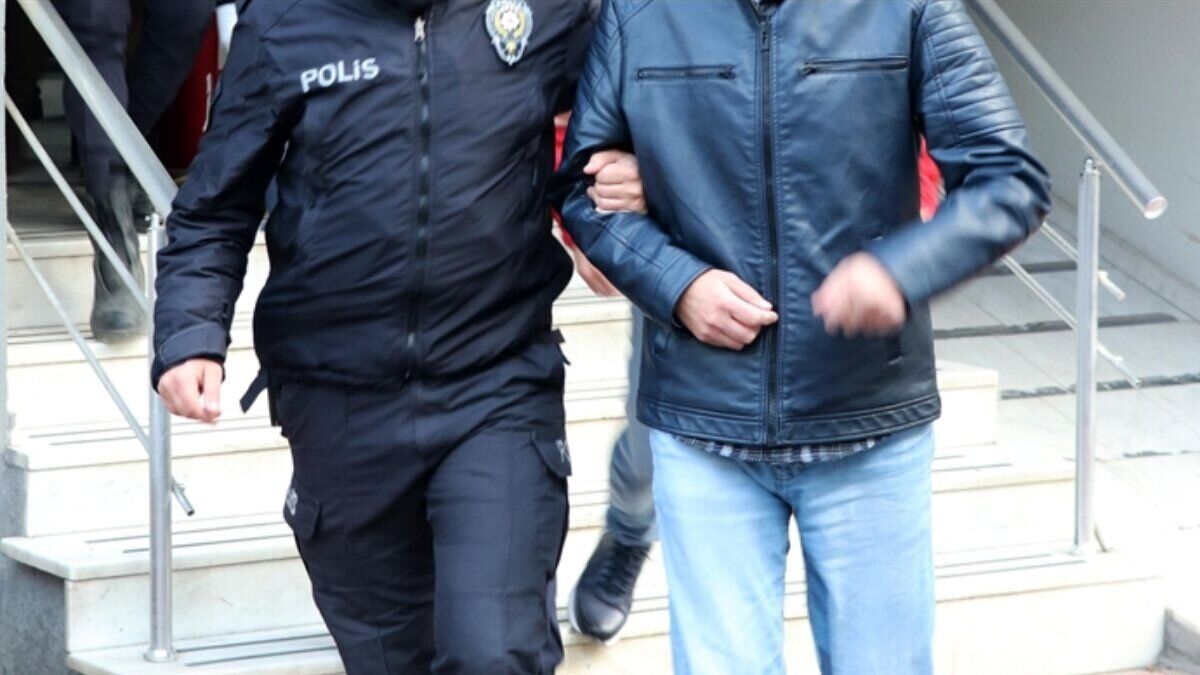 Van'da PKK/KCK ve FETÖ/PDY yapılan operasyonda 18 gözaltı