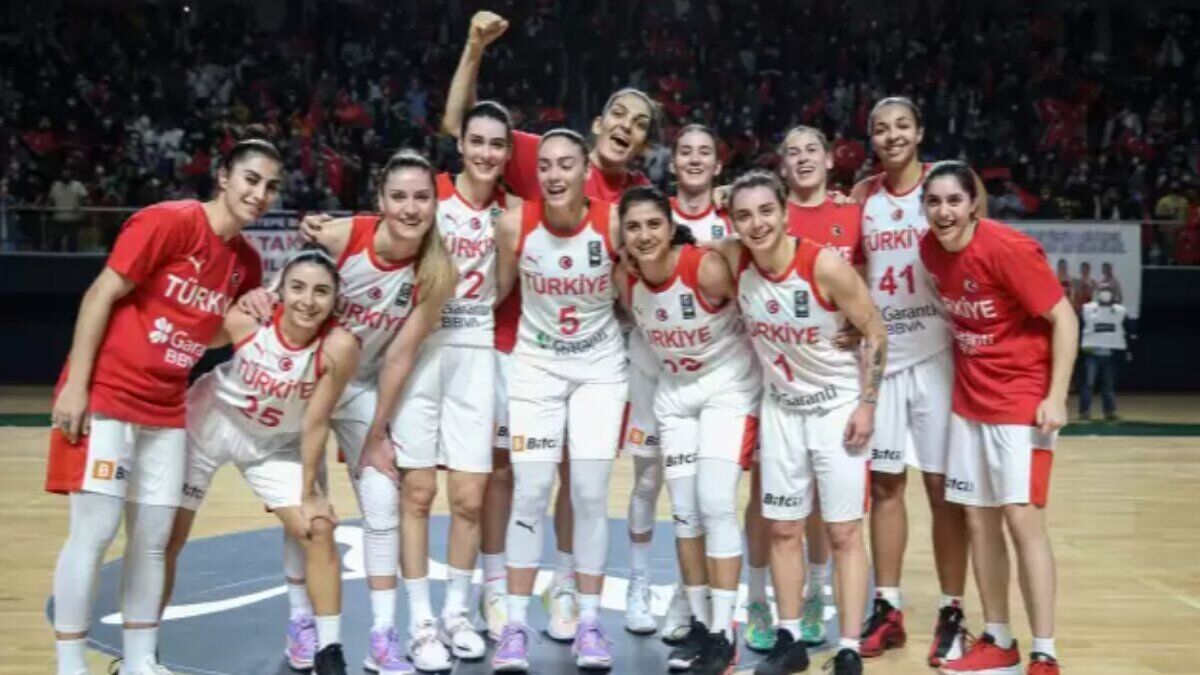 Potanın Perileri, dünya sıralamasında 4 basamak geriledi