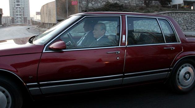 Bahçeli'nin otomobil merakı