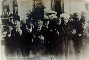 Ahmet Hakan: Türk Parlamentosu İslami törenle açıldı