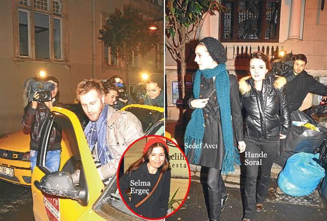 Hande Soral Özgür Çevik ile yakalandı