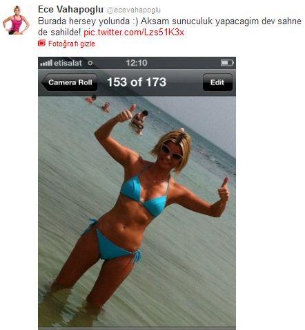 Ece Vahapoğlu'ndan yılın ilk bikini şovu