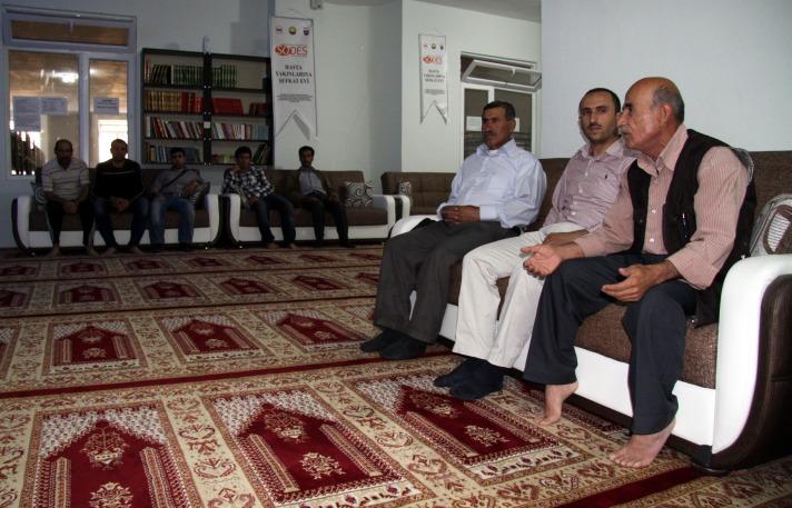 Diyarbakır'da hasta yakınlarına ücretsiz hizmet-İzleyin