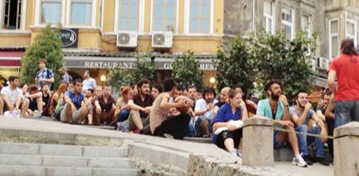 Galata'daki içki krizine polis el koydu