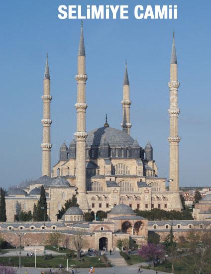 Selimiye ve Mimar Sinan Camii karşılaştırması