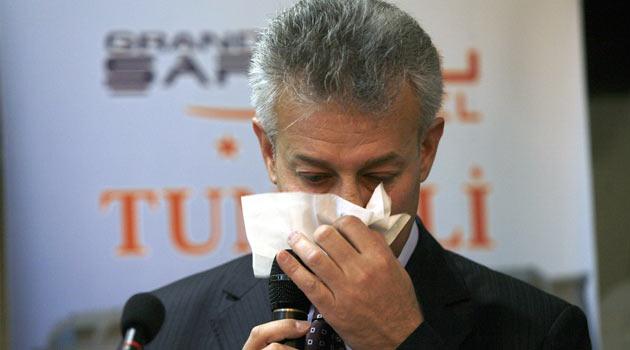 Tunceli Valisi'nin gözyaşları