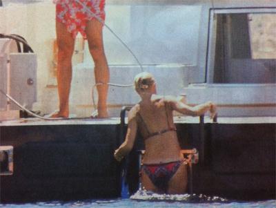 49'luk Ümit Boyner'de selülitten eser yok