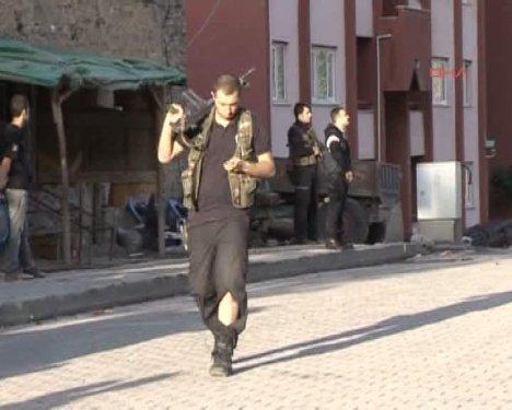 PKK'lıların cenazesini almak isteyen gruba müdahale