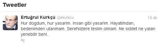 Ertuğrul Kürkçü genç sevgilisiyle plajda