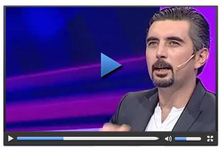 Kelime Oyunu sunucusu Büyük Risk'te yarıştı