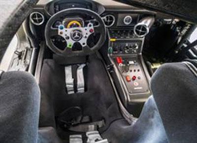 Mercedes'ten 45. yıla özel martı kanat