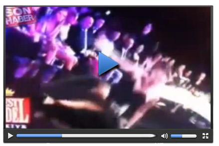 Sibel Tüzün güzellik yarışmasında yere kapaklandı