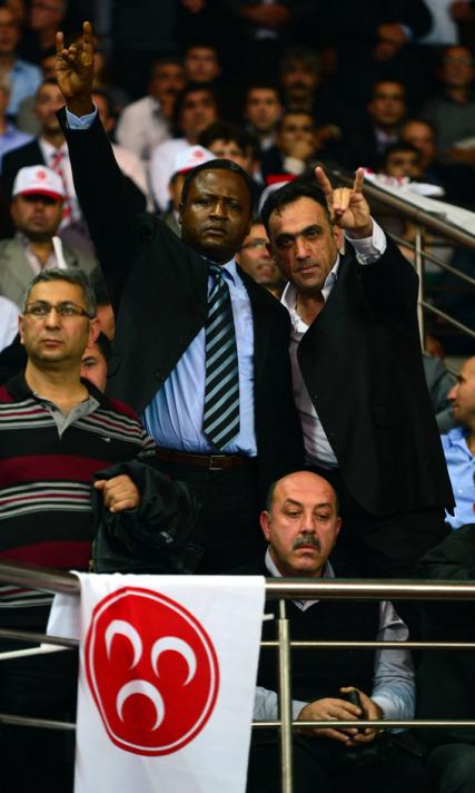 MHP kongresindeki kara Kurt