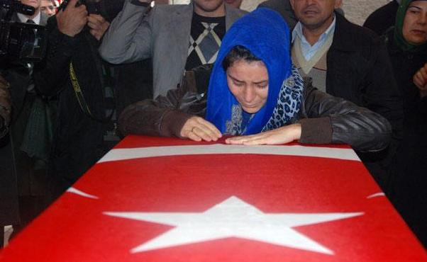 Pervari şehitleri son yolculuğuna uğurlandı