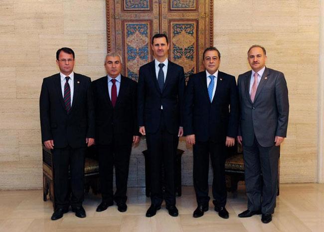 Muharrem İnce'den Başbakan'a fotoğraflı yanıt