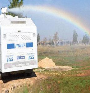 PKK'lı ikizlerin cenaze töreninde şaşırtan görüntü