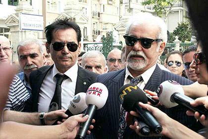 Uğur Dündar'dan sert Ülkü Adatepe yazısı