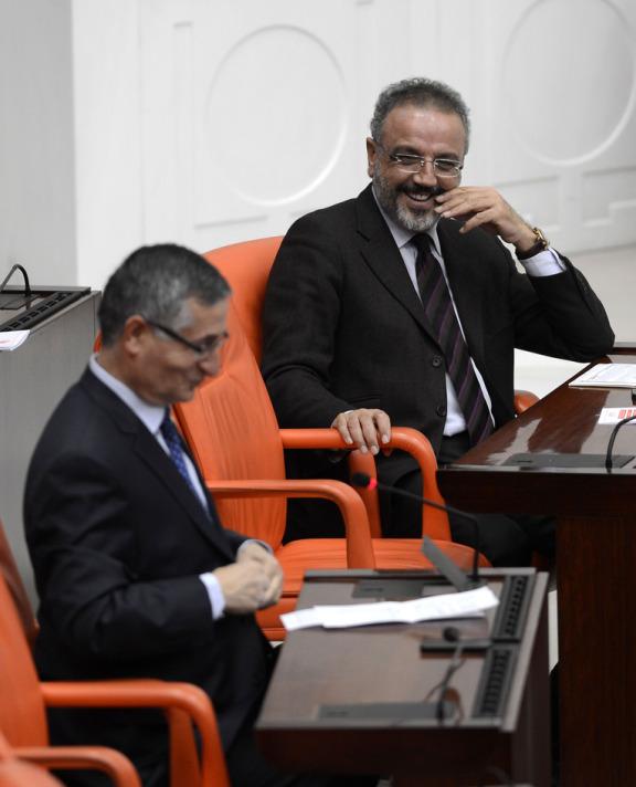 MHP'li Yeniçeri'den BDP'li Sakık'a ilginç tepki