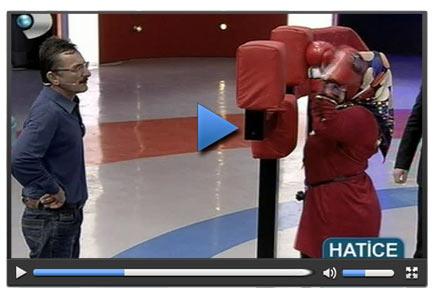 Ben Bilmem Eşim Bilir'de Karadenizli çift