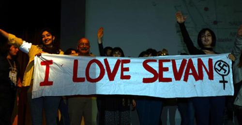 Sevan Nişanyan'dan ODTÜ'lülere: S.ke s.ke gelirim