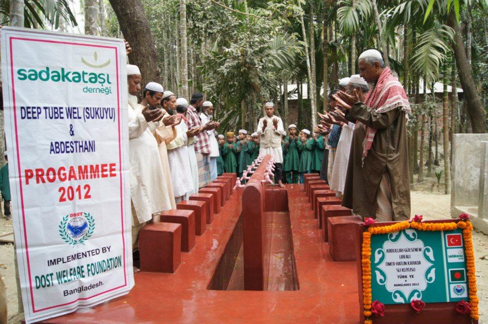 Arakan'da 6 tane yeni su kuyusu açtık