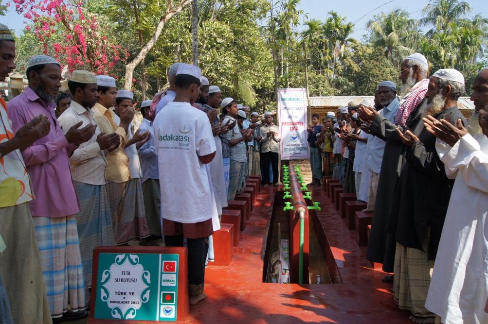 Arakan'da 6 tane yeni su kuyusu açtık