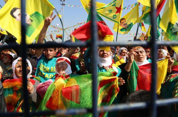 Diyarbakır'da tarihi Nevruz kutlaması