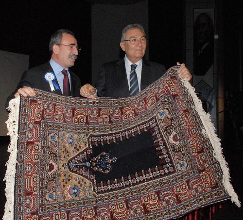 Baykal: Erdoğan'ın yasağını kaldırmak iftiharımızdır