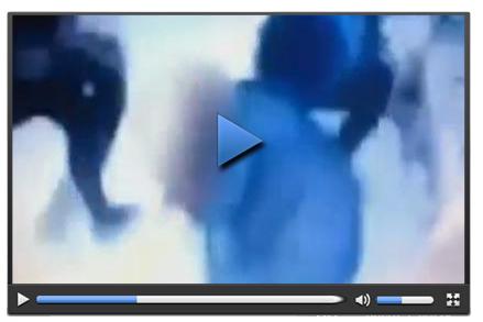 İngiltere'de lezbiyen kıza meydan dayağı