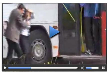 Aysel Tuğluk'un başı yarıldı