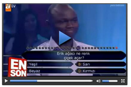 Milyoner'de siyahi yarışmacı renk kattı - Video