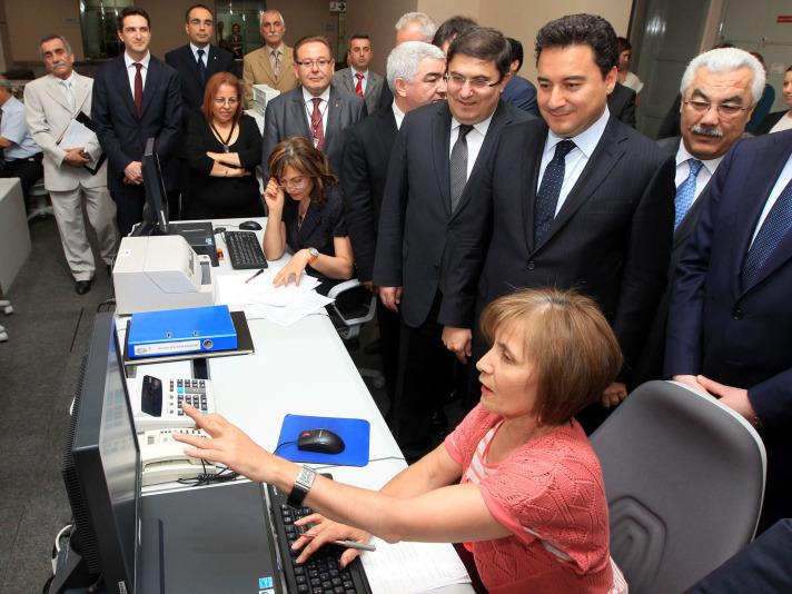 Babacan IMF'nin son taksidini yatırdı