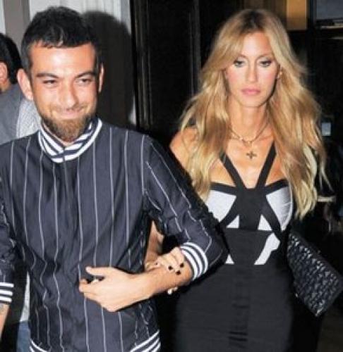 Çağla Şikel: Müslüman olduğumu herkes biliyor