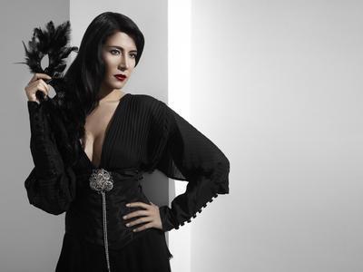 Ebru Güzel doktor oldu