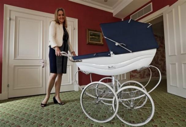 Krallara layık lüks bebek arabası