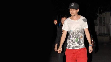 Rüzgar Erkoçlar'ın bıyık ve sakalları çıktı